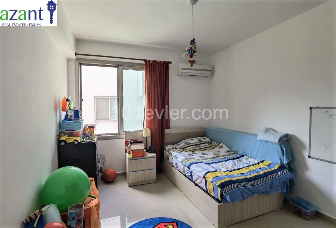 MODERNE WOHNUNG MIT 3 SCHLAFZIMMERN IN KYRENIA ** 