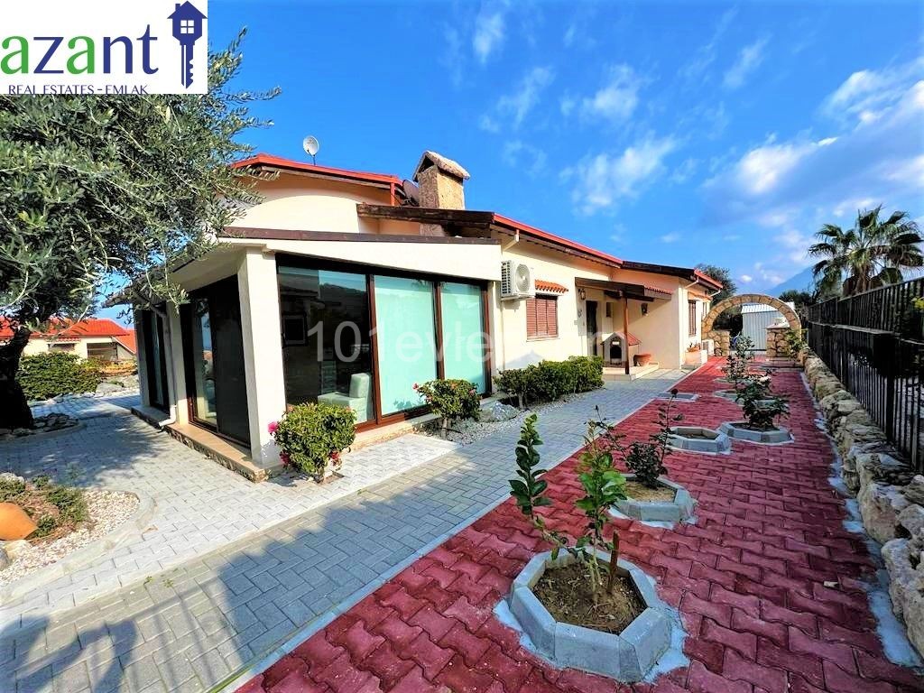 3 BEDROOM BUNGALOW WITH SWIMMING POOL IN KAYALAR