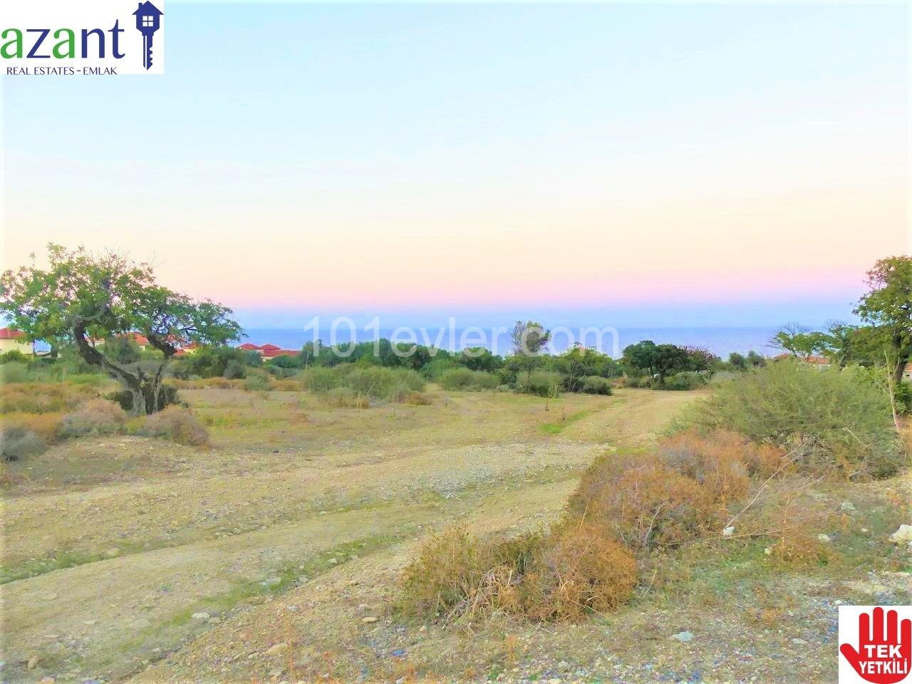 AMAZING LAND IN KYRENIA, KAYALAR