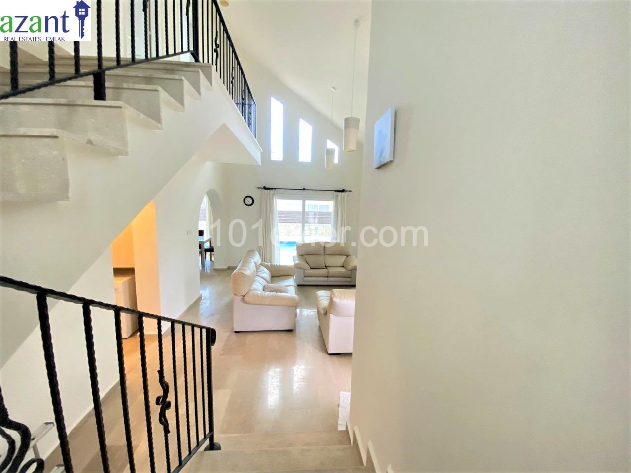 FOR RENT, 3 BEDROOM VILLA WITH PRIVATE POOL IN KARSIYAKA