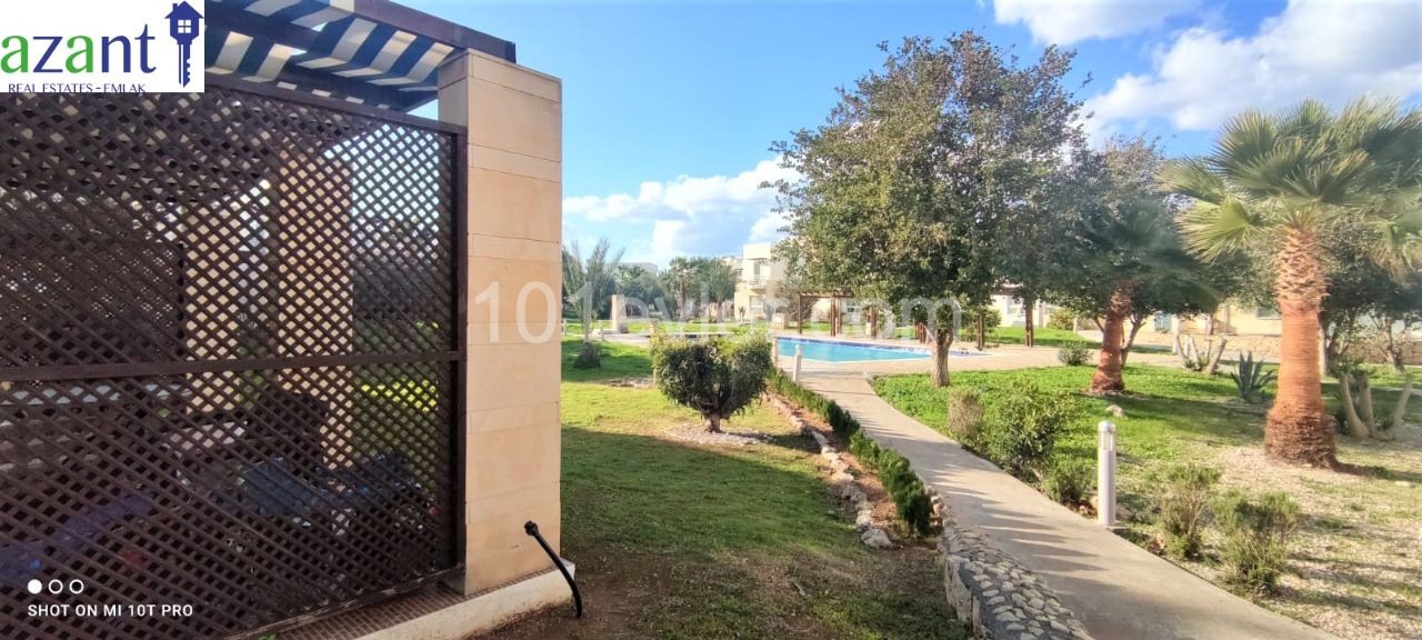 2 BEDROOM APARTMENT WITH POOL IN ESENTEPE