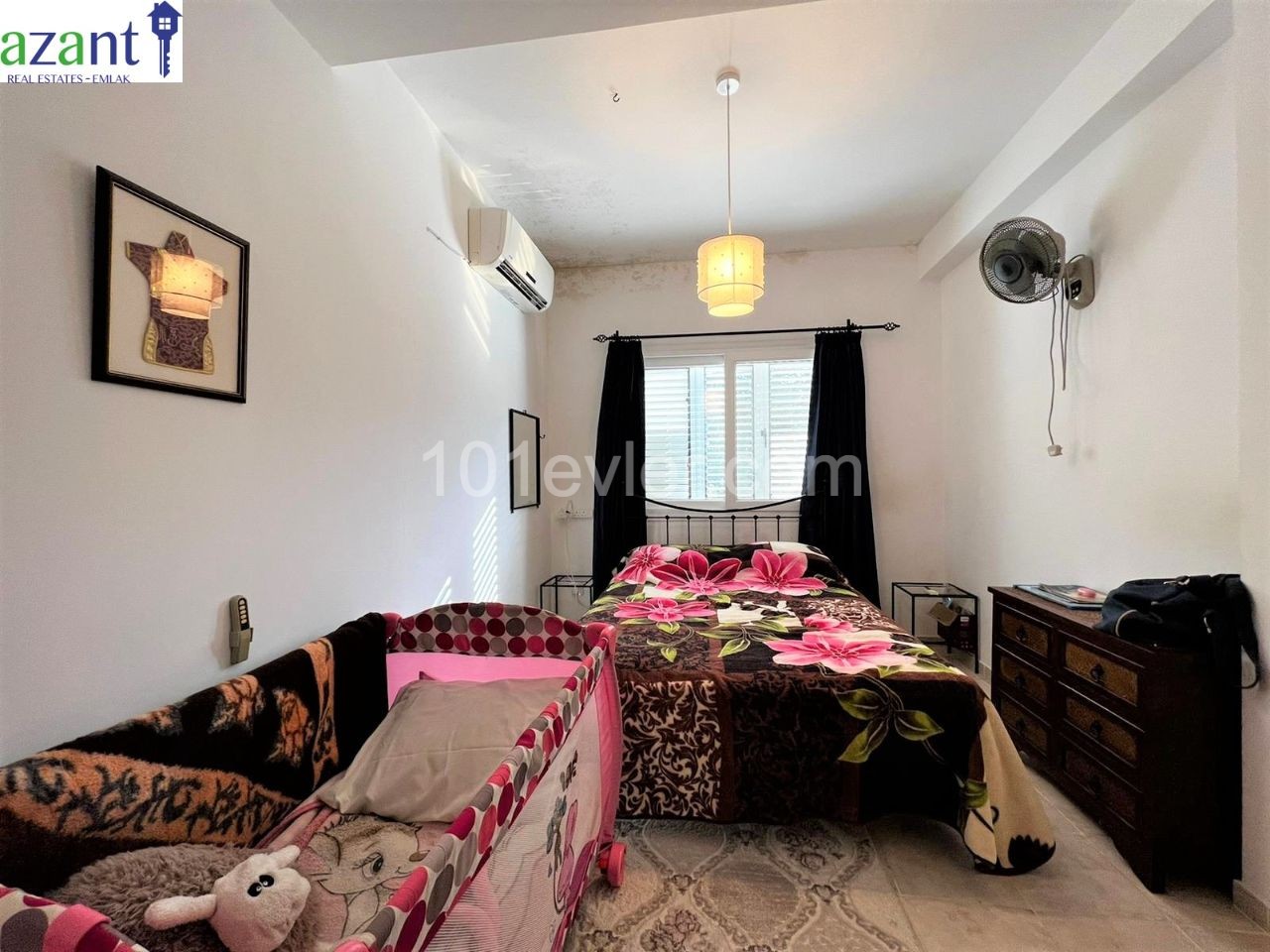 5 BEDROOM SEMI DETACHED VILLA WITH COMMUNAL POOL IN KARAOGLANOGLU