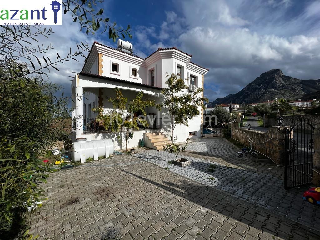 3 BEDROOM VILLA WITH POOL IN KARSIYAKA