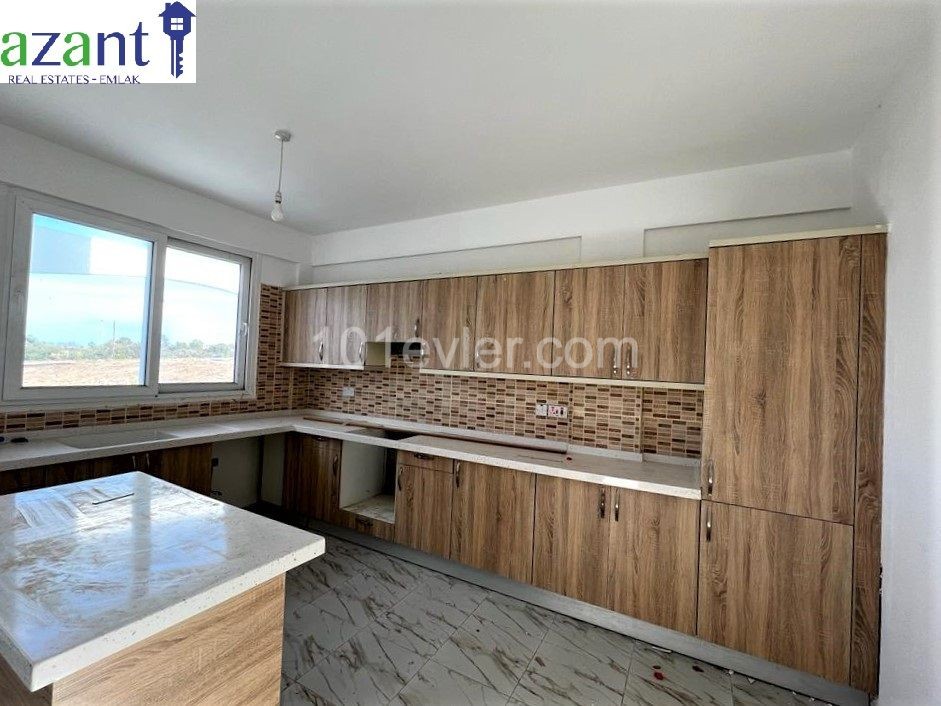 3 BEDROOM VILLA IN KARSIYAKA