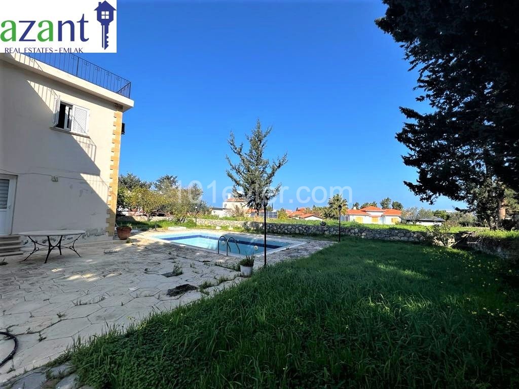 5-ZIMMER-VILLA MIT PRIVATEM POOL IN KARSIYAKA ** 