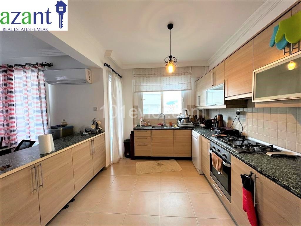 3 BEDROOM APARTMENT ON FABULOUS SITE IN ALSANCAK