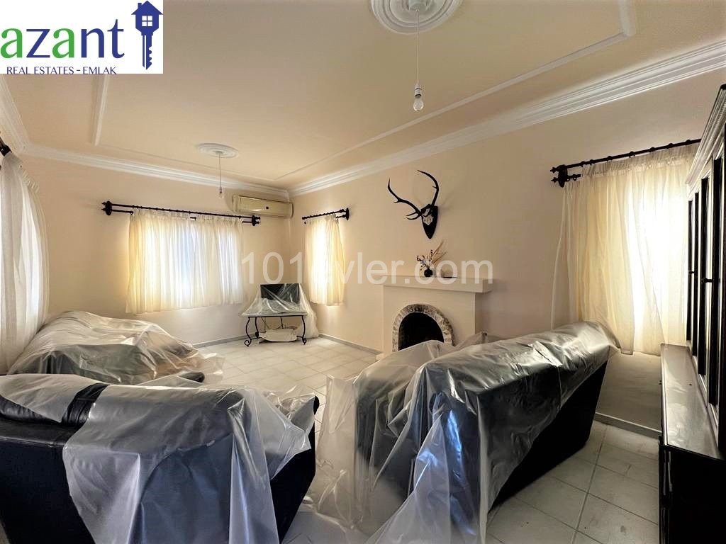 3-ZIMMER-VILLA MIT POOL IN KYRENIA ZU VERKAUFEN ** 