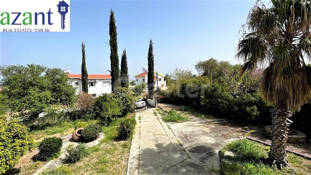 3-ZIMMER-VILLA MIT POOL IN ALSANCAK ** 