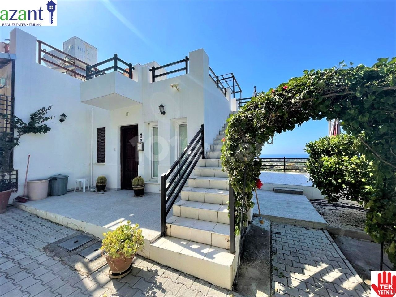 2 BEDROOM SEMI DETACHED IN KARSIYAKA