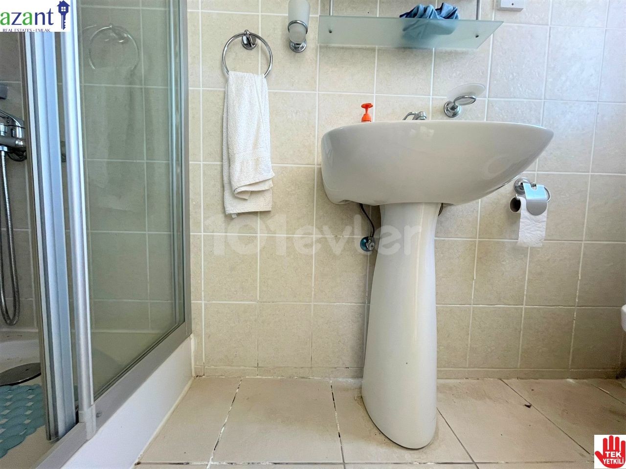 2 BEDROOM SEMI DETACHED IN KARSIYAKA