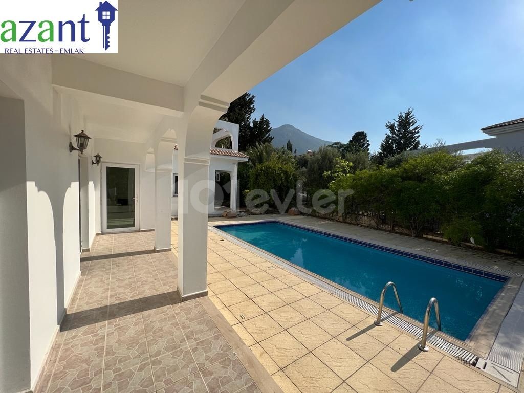 TURKISH TITLE VILLA WITH PRIVATE POOL IN OZANKOY