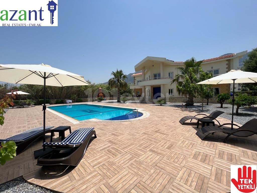 LUXURY 4 BEDROOM VILLA WITH POOL IN LAPTA