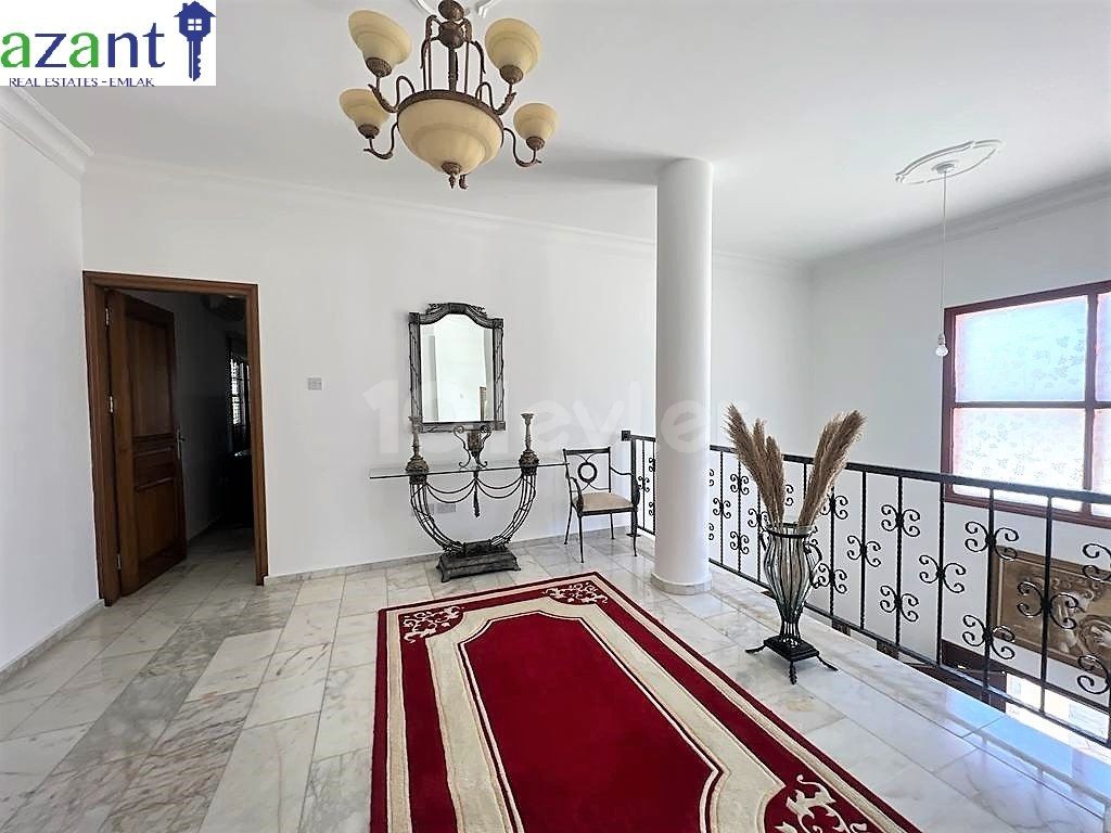 LARGE VILLA IN EDREMIT FOR SALE