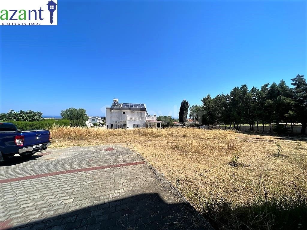 LARGE VILLA IN EDREMIT FOR SALE