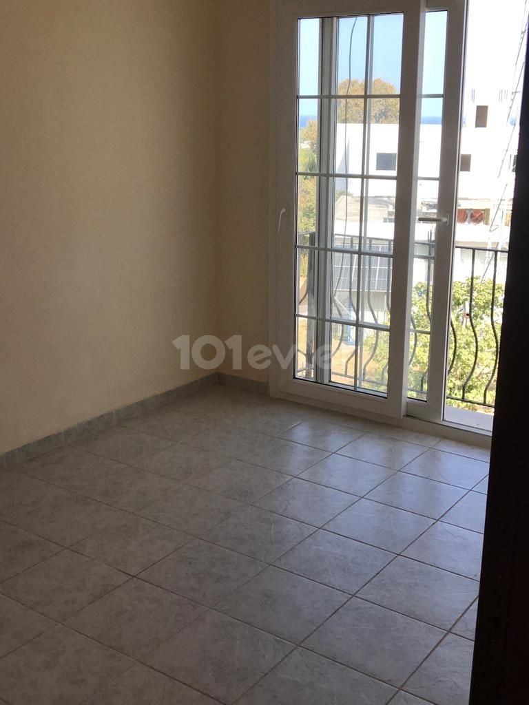 3 + 1 WOHNUNG LAPTA-KYRENIA ** 