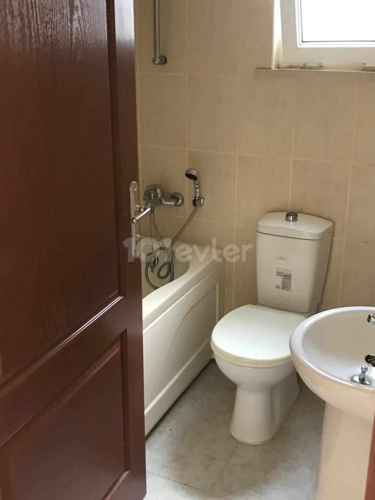 3 + 1 WOHNUNG LAPTA-KYRENIA ** 