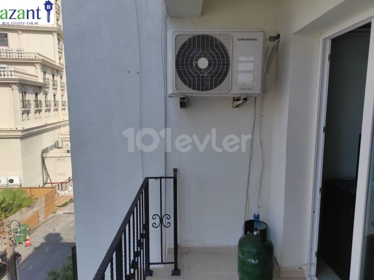 Flat To Rent in Aşağı Girne, Kyrenia