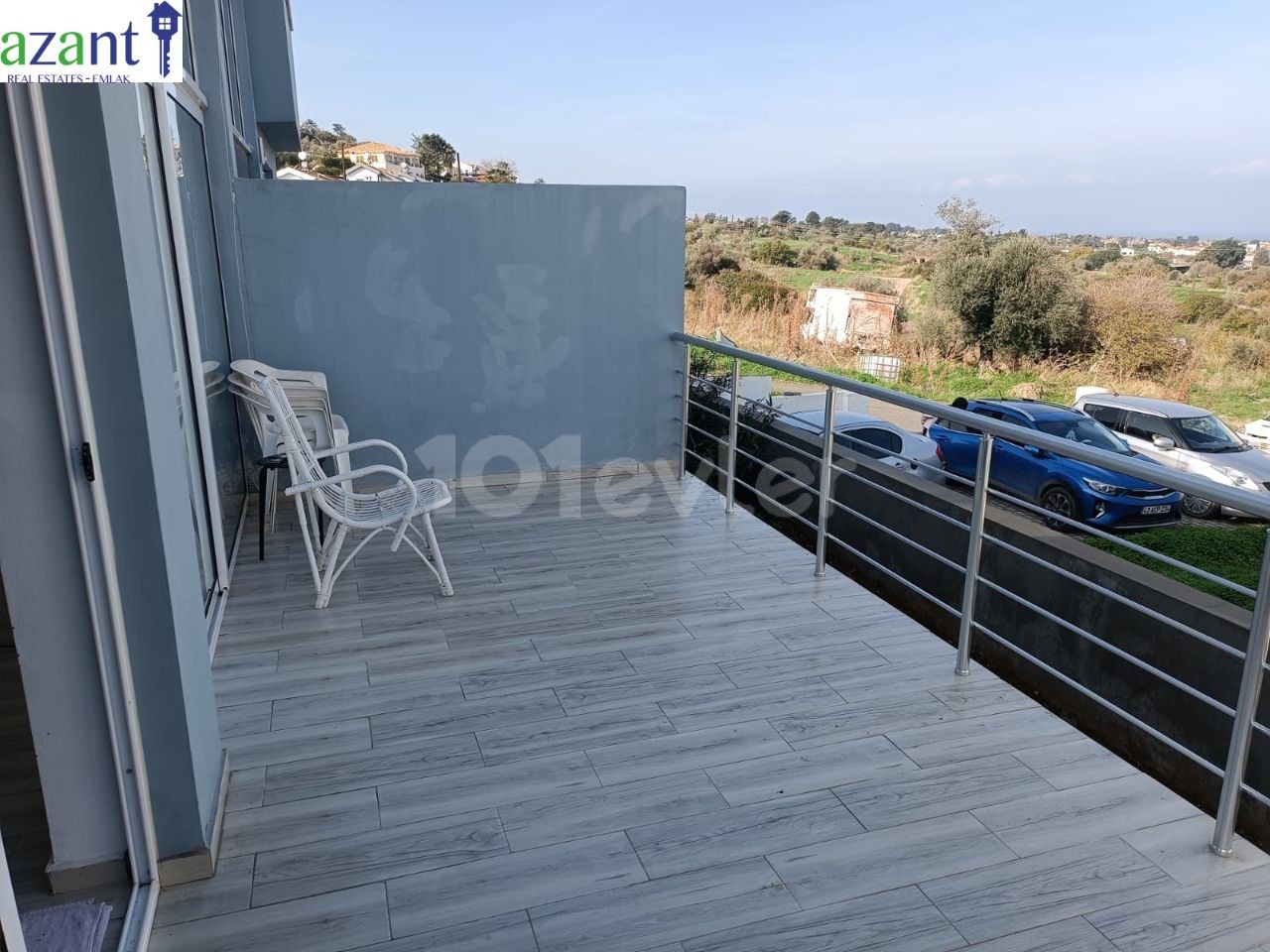 KARŞIYAKA'DA 1+1 DUPLEX DAİRE