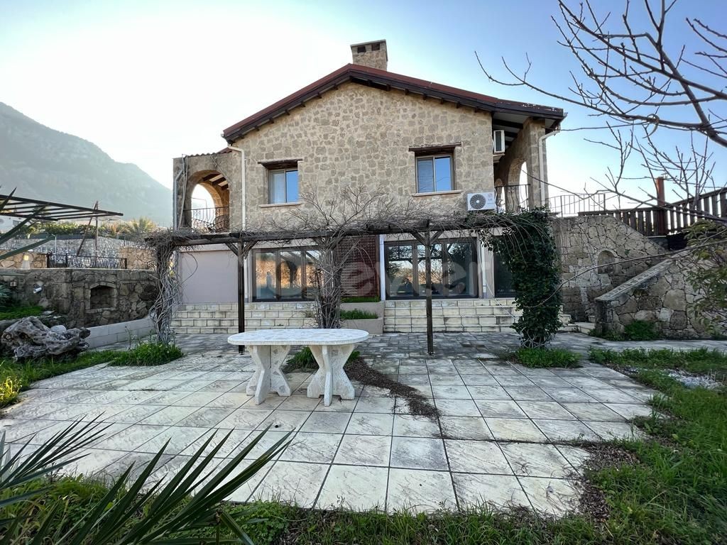 PERFECT STONE HOUSE WITH SEA AND MOUNTAIN VIEW IN KYRENIA KARSIYAKA