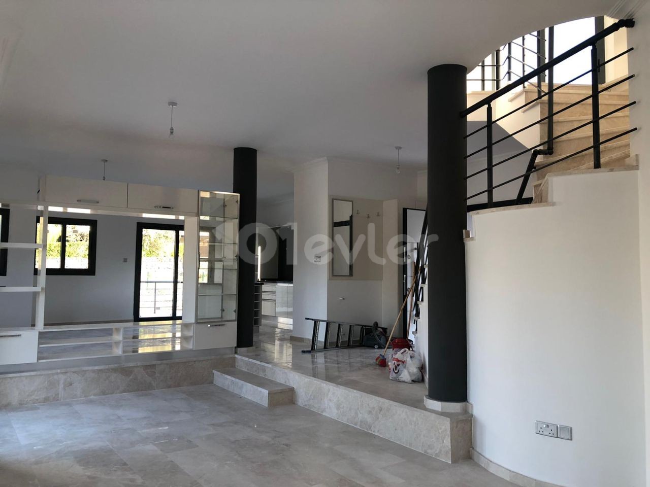 AMAZING NEW 4+1 VILLA IN ALSANCAK