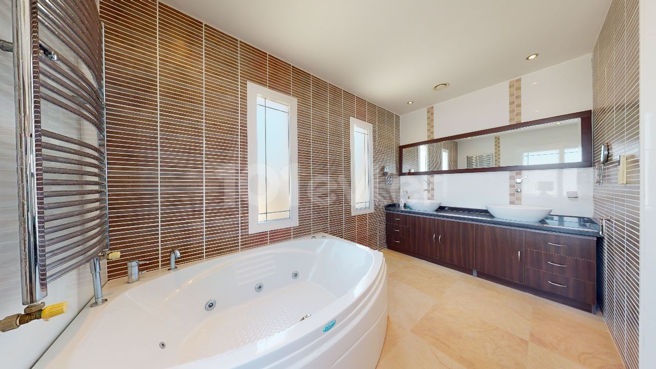 SPECIAL AND TOP QUALITY VILLA IN EDREMİT LOCATION