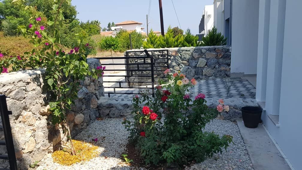 Beautiful 3 Bed Villa For Rent In Karsıyaka