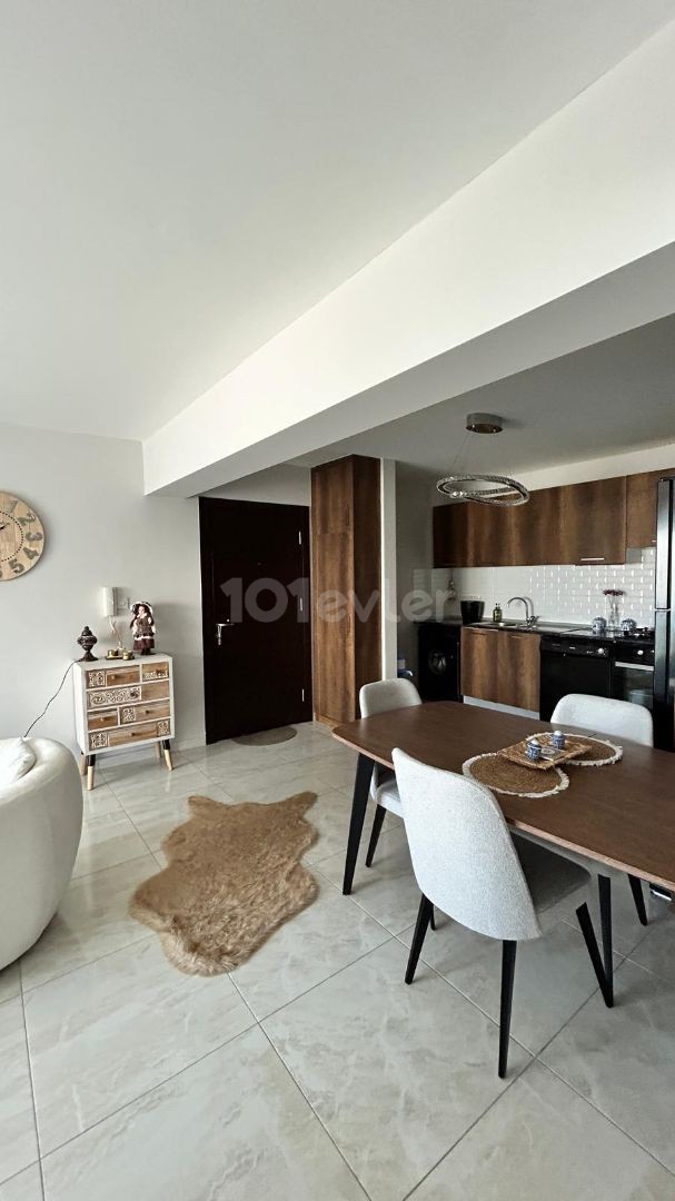 2+1 FLAT FOR SALE IN KYRENIA....