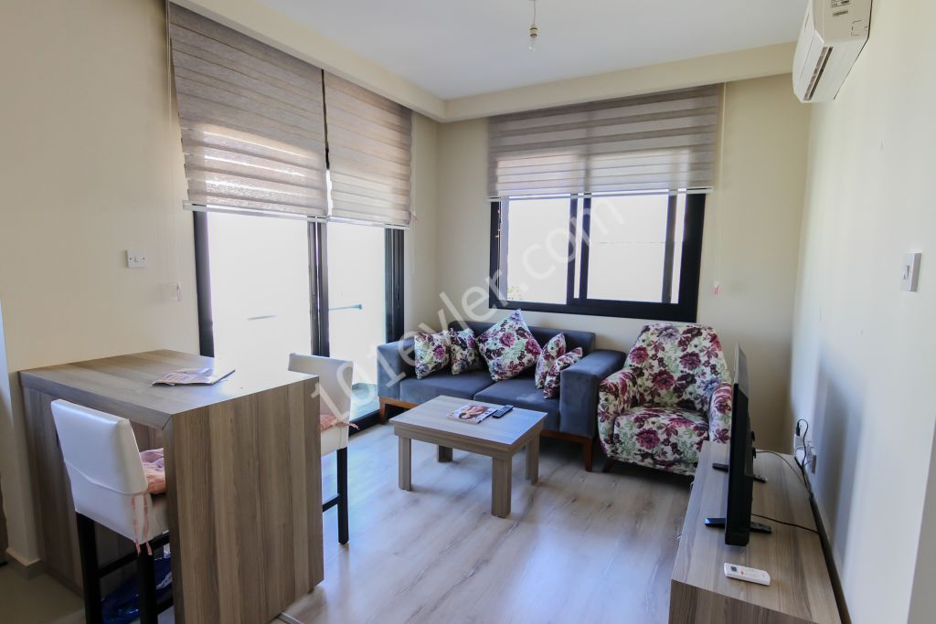 Girne merkezi konum 1+1 lüks full eşyalı daire