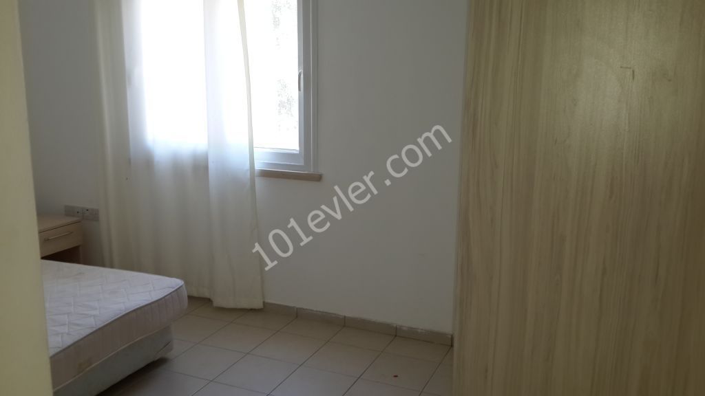 Kar market civarı 3+1 eşyalı daire