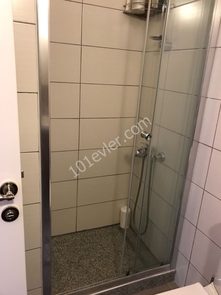 Muhteşem deniz ve dağ manzaralı 2+1 eşyalı residence