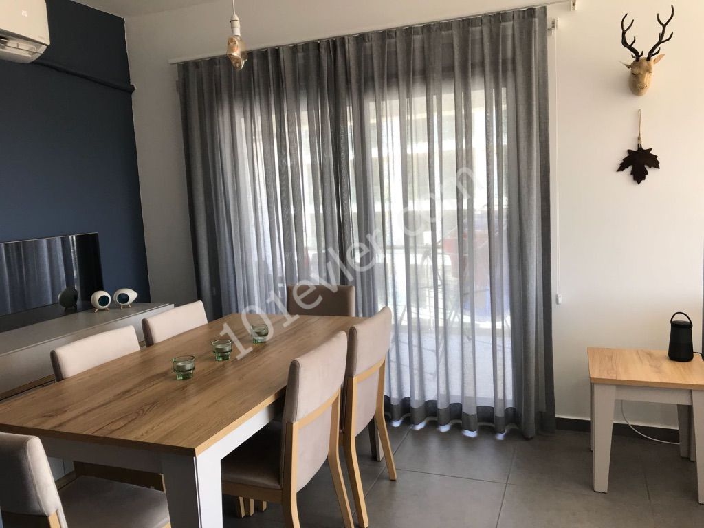 Muhteşem deniz ve dağ manzaralı 2+1 eşyalı residence