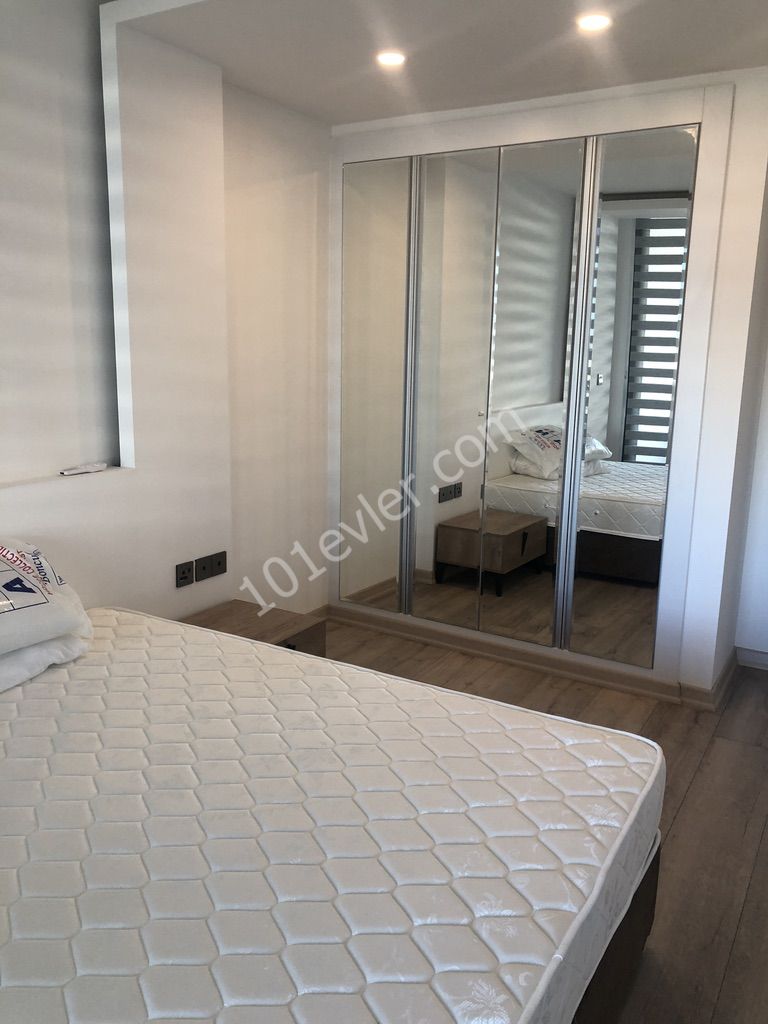 Feo Elegance'da ful eşyalı ortak havuzlu site içi güvenlikli 2+1 residence