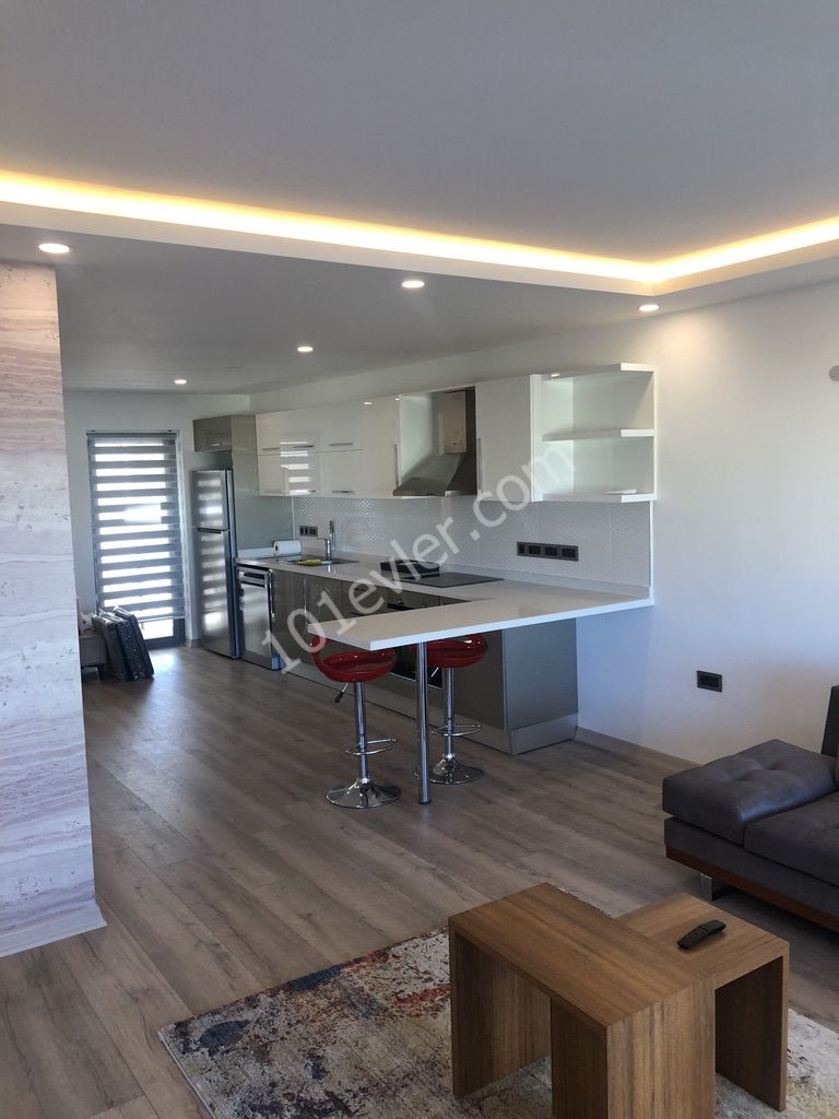 Feo Elegance'da ful eşyalı ortak havuzlu site içi güvenlikli 2+1 residence