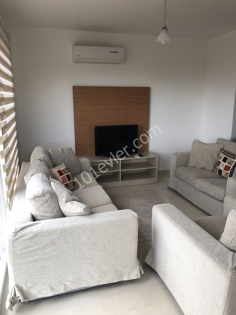 Flat To Rent in Girne Merkez, Kyrenia