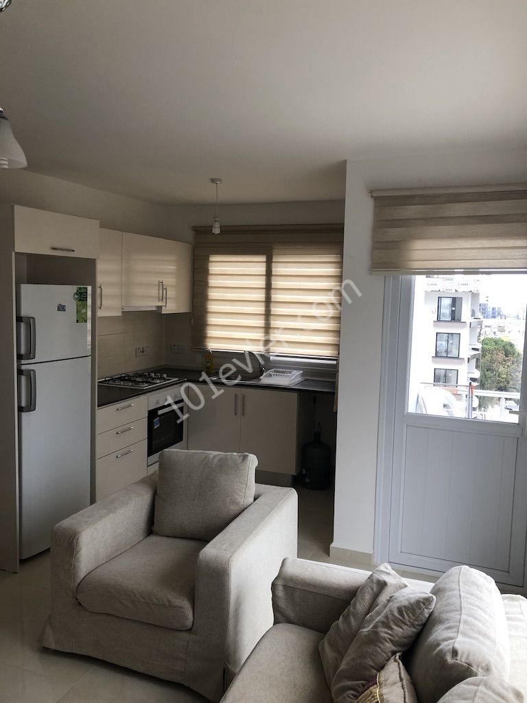 Flat To Rent in Girne Merkez, Kyrenia