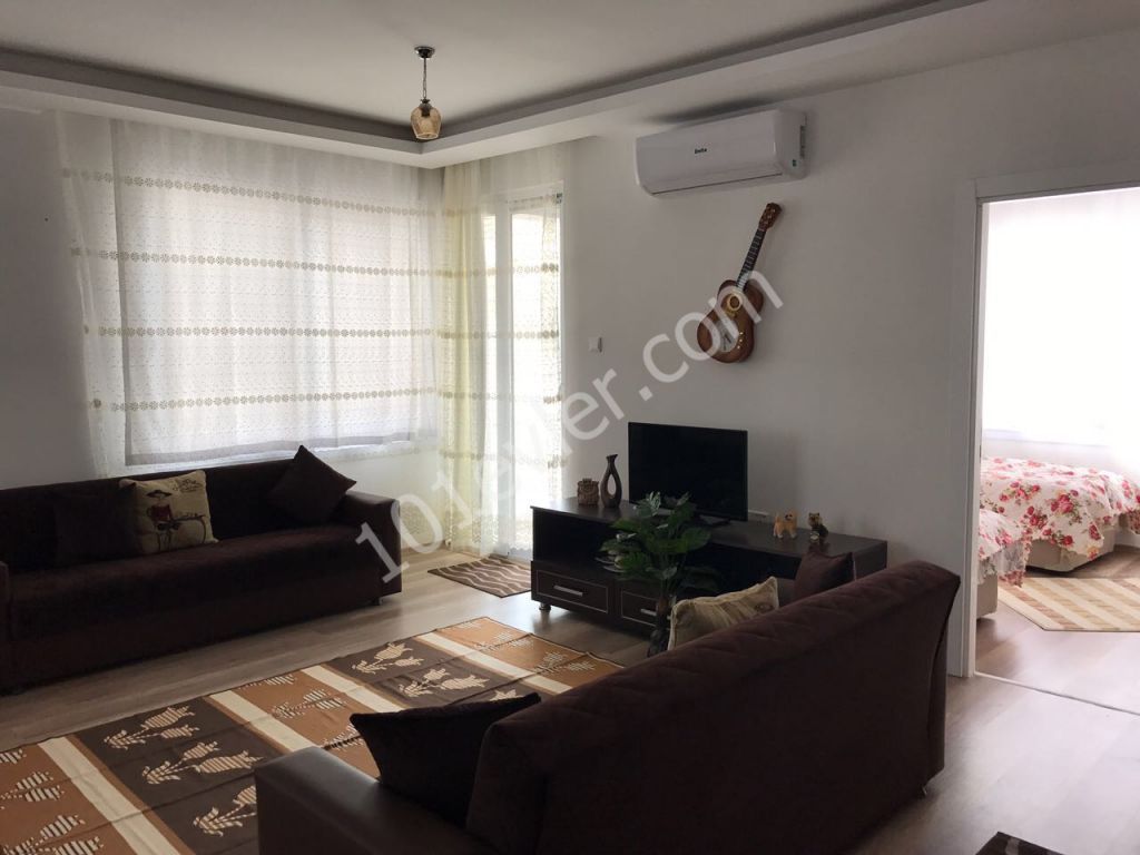 Flat To Rent in Girne Merkez, Kyrenia