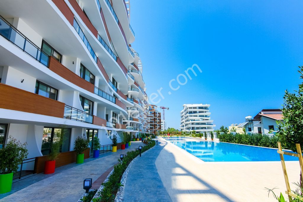 Girne'nin En Güzel Yaşam Sitesinde Eşyasız Kiralık 2+1 Lüks Daire