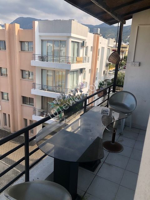 Flat To Rent in Girne Merkez, Kyrenia