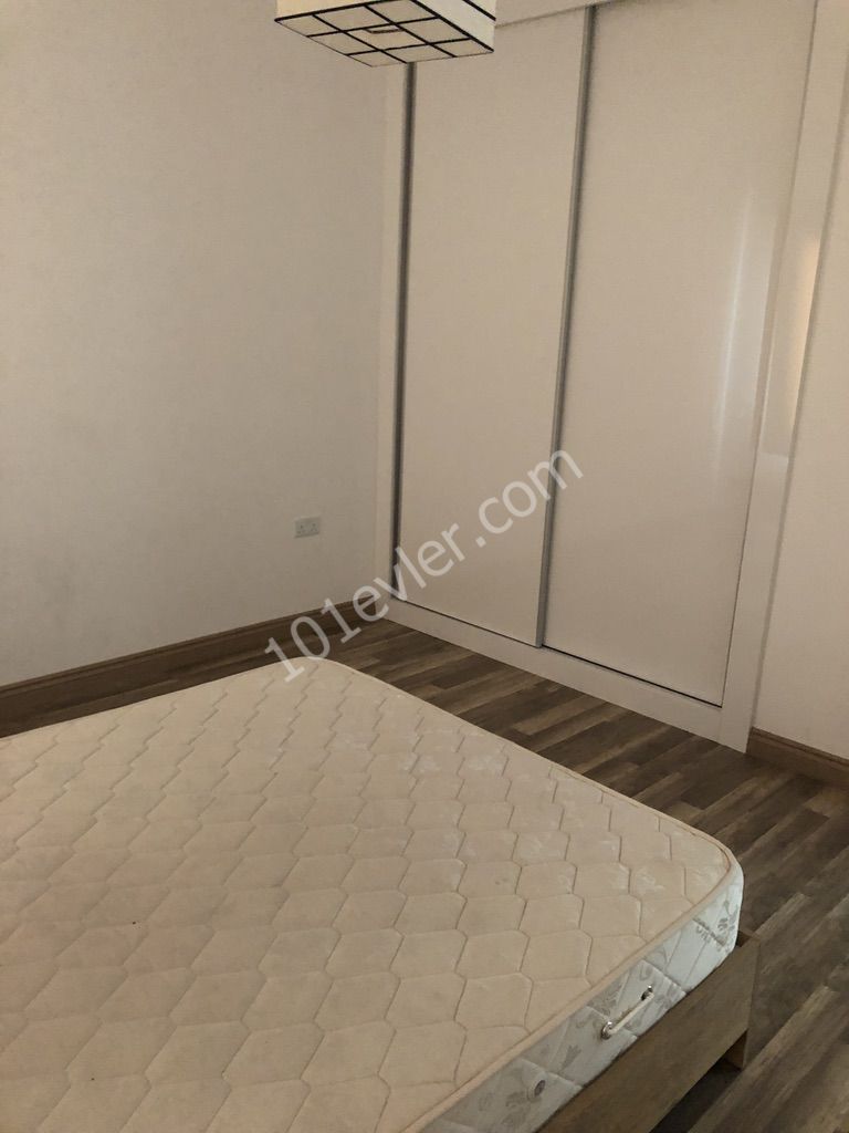 Flat To Rent in Girne Merkez, Kyrenia