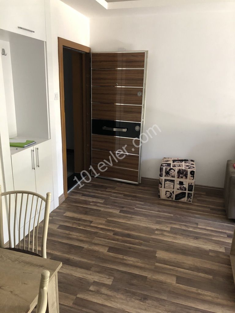 Flat To Rent in Girne Merkez, Kyrenia