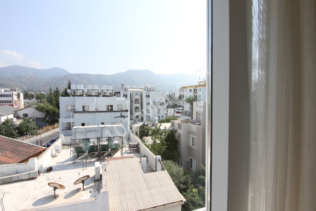 sulu çemberde ful eşyalı geniş 1+1 penthouse 