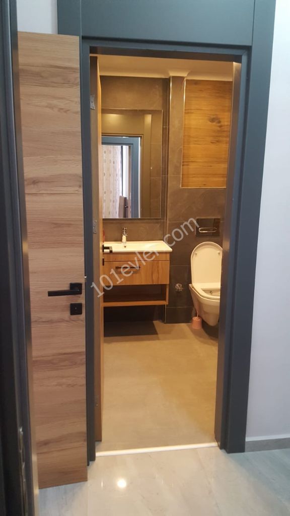 Flat To Rent in Girne Merkez, Kyrenia