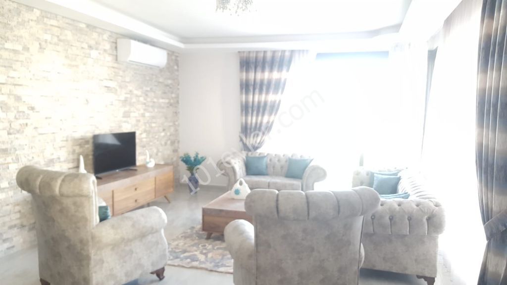 Flat To Rent in Girne Merkez, Kyrenia