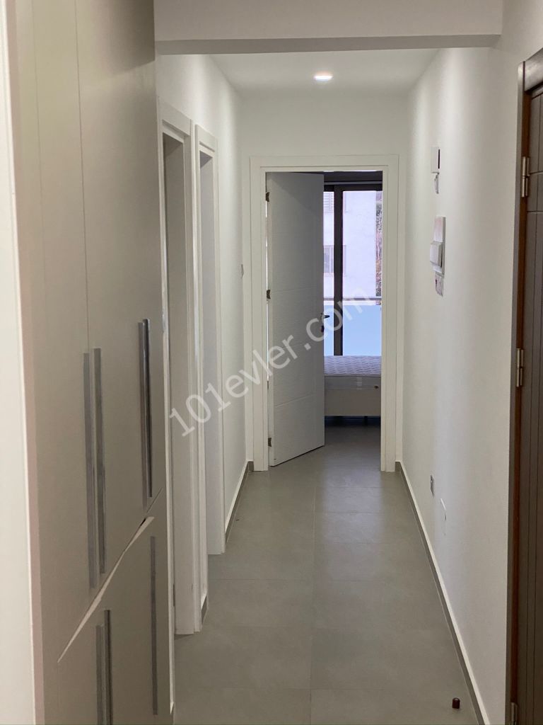 GİRNE MERKEZDE LÜX EŞYALI 2+1 PENTHOUSE