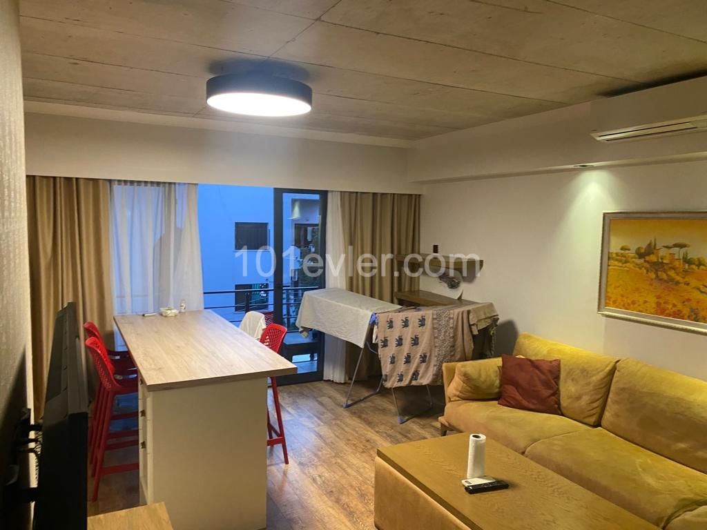 Luxurious 1+1 Fully Furnished Flat For Rent In Kyrenia Center