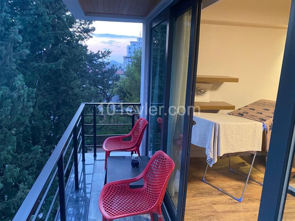 Luxurious 1+1 Fully Furnished Flat For Rent In Kyrenia Center