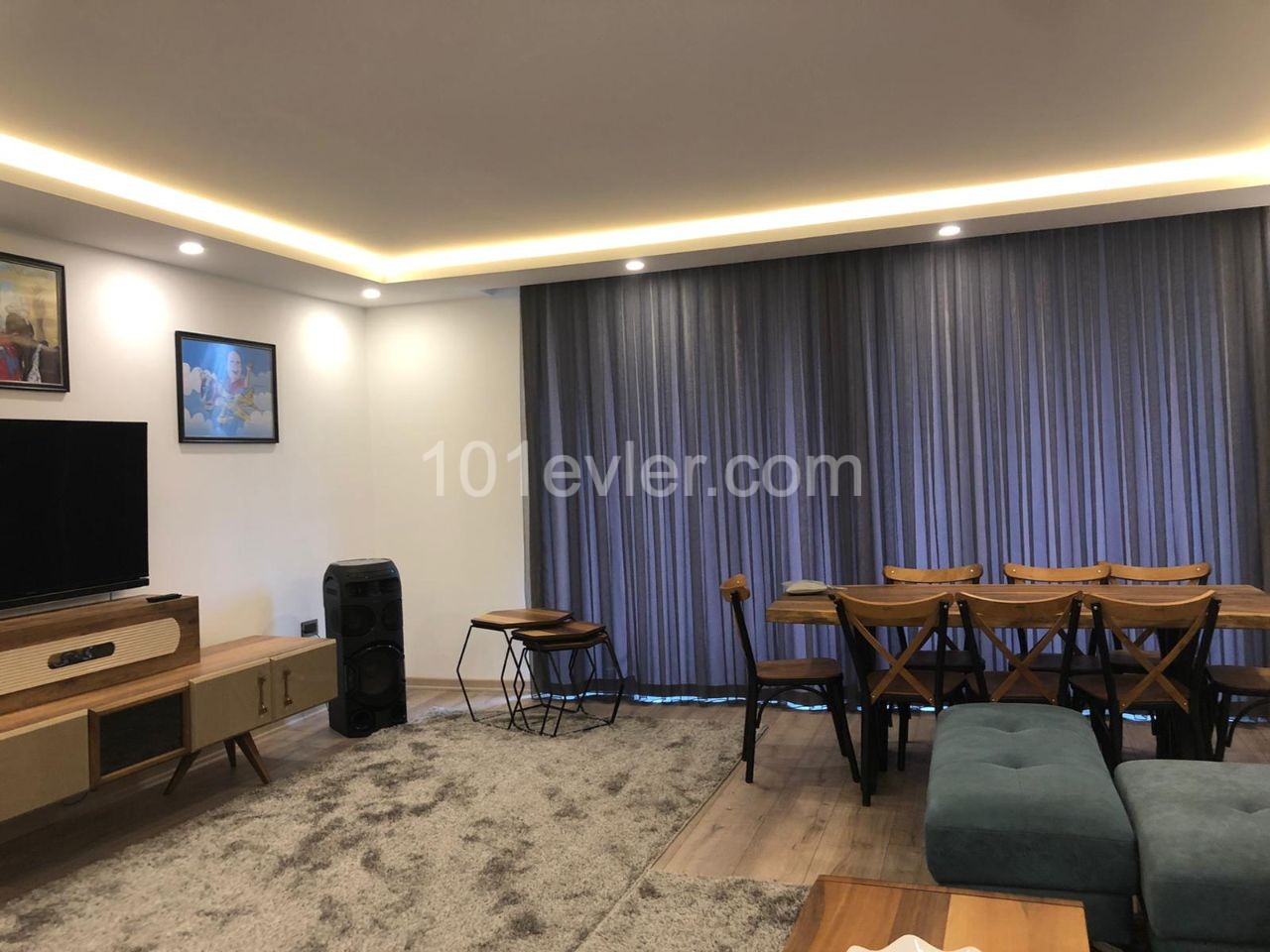 Kyrenia Center 1+1 Fully Furnished Luxurious Flat For Sale