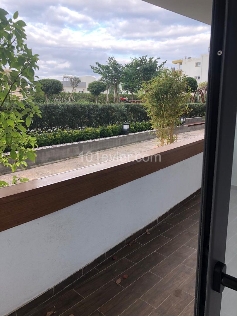 Girne Merkez 1+1 Full Eşyalı Lüx Satılık Daire