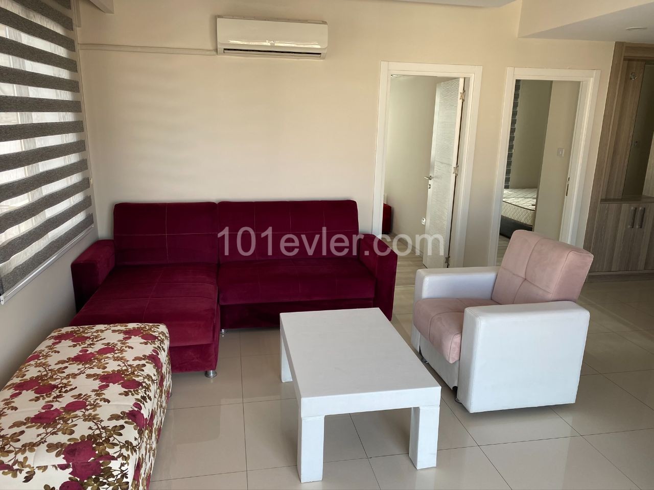 LUXURIOUS FURNISHED 2+1 PENTHOUSE IN THE CENTER OF KYRENIA ** 