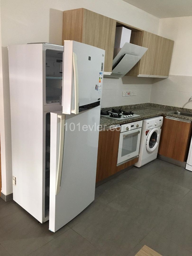 GİRNE MERKEZDE 1+1 FULL EŞYALI DAİRE